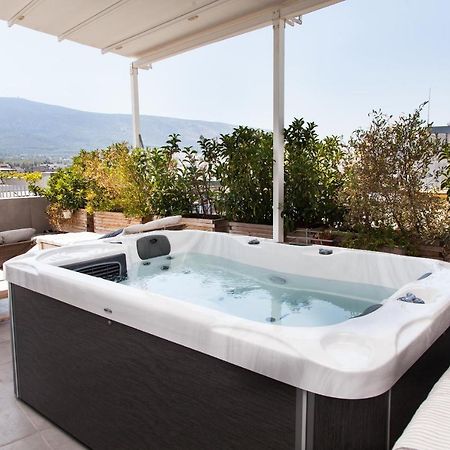 Gorgeous Penthouse With Private Jacuzzi And Amazing View! Athens Exterior photo