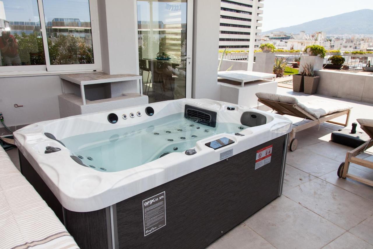 Gorgeous Penthouse With Private Jacuzzi And Amazing View! Athens Exterior photo